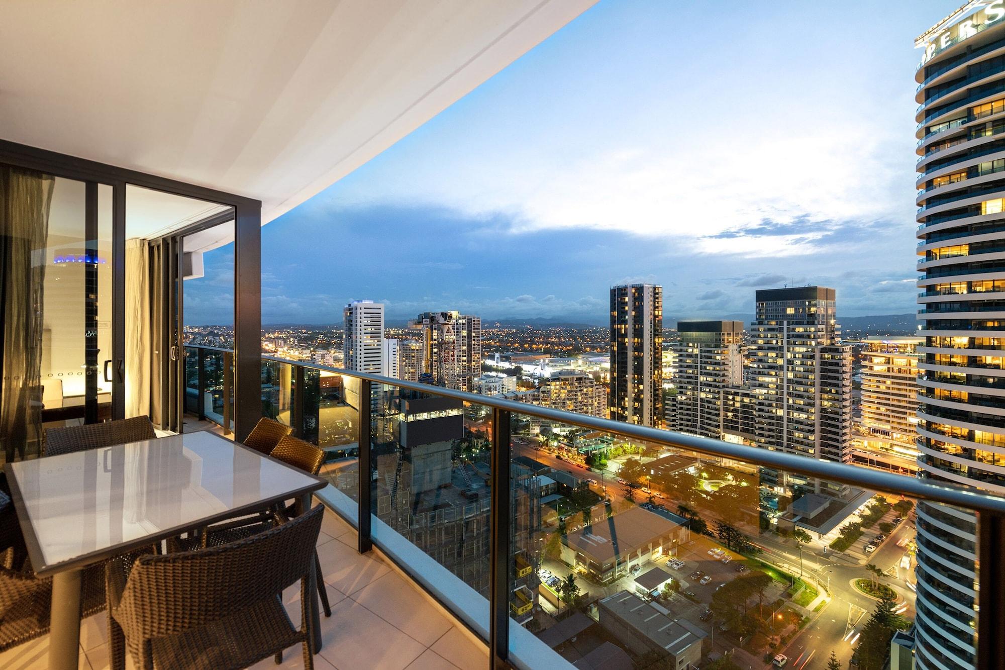 Peppers Broadbeach Голд-Кост Экстерьер фото View from a balcony