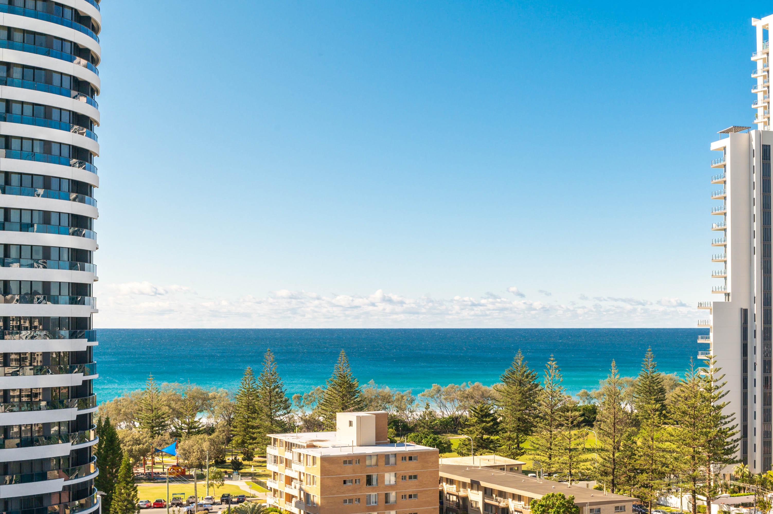 Peppers Broadbeach Голд-Кост Экстерьер фото View of Broadbeach from the Gold Coast