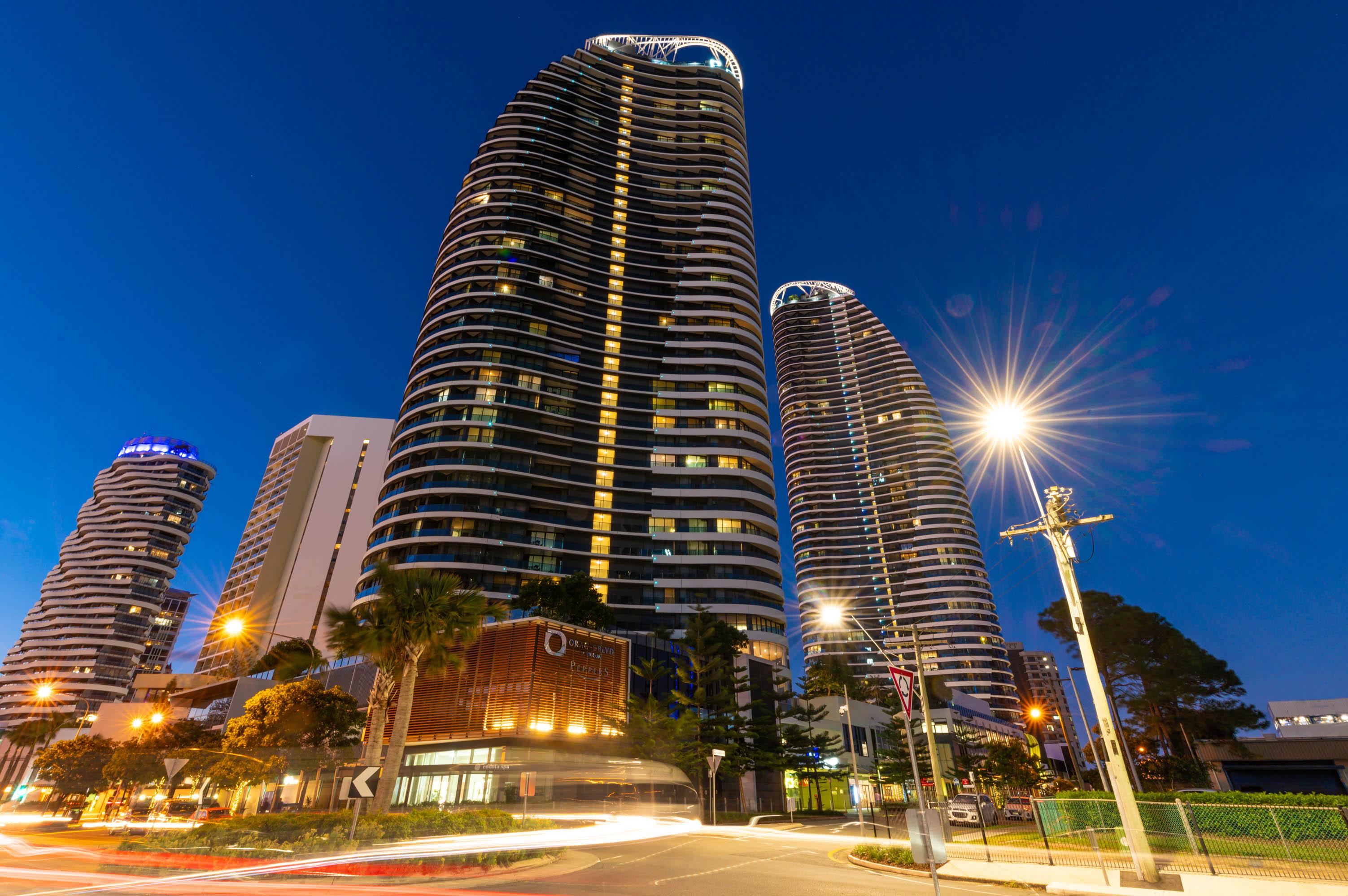 Peppers Broadbeach Голд-Кост Экстерьер фото The Marina Tower, San Diego