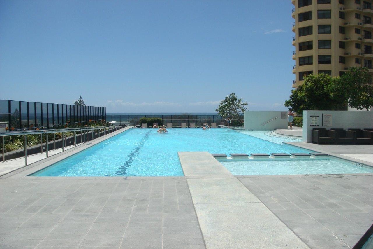 Peppers Broadbeach Голд-Кост Экстерьер фото The pool at the 2011 Commonwealth Games Village
